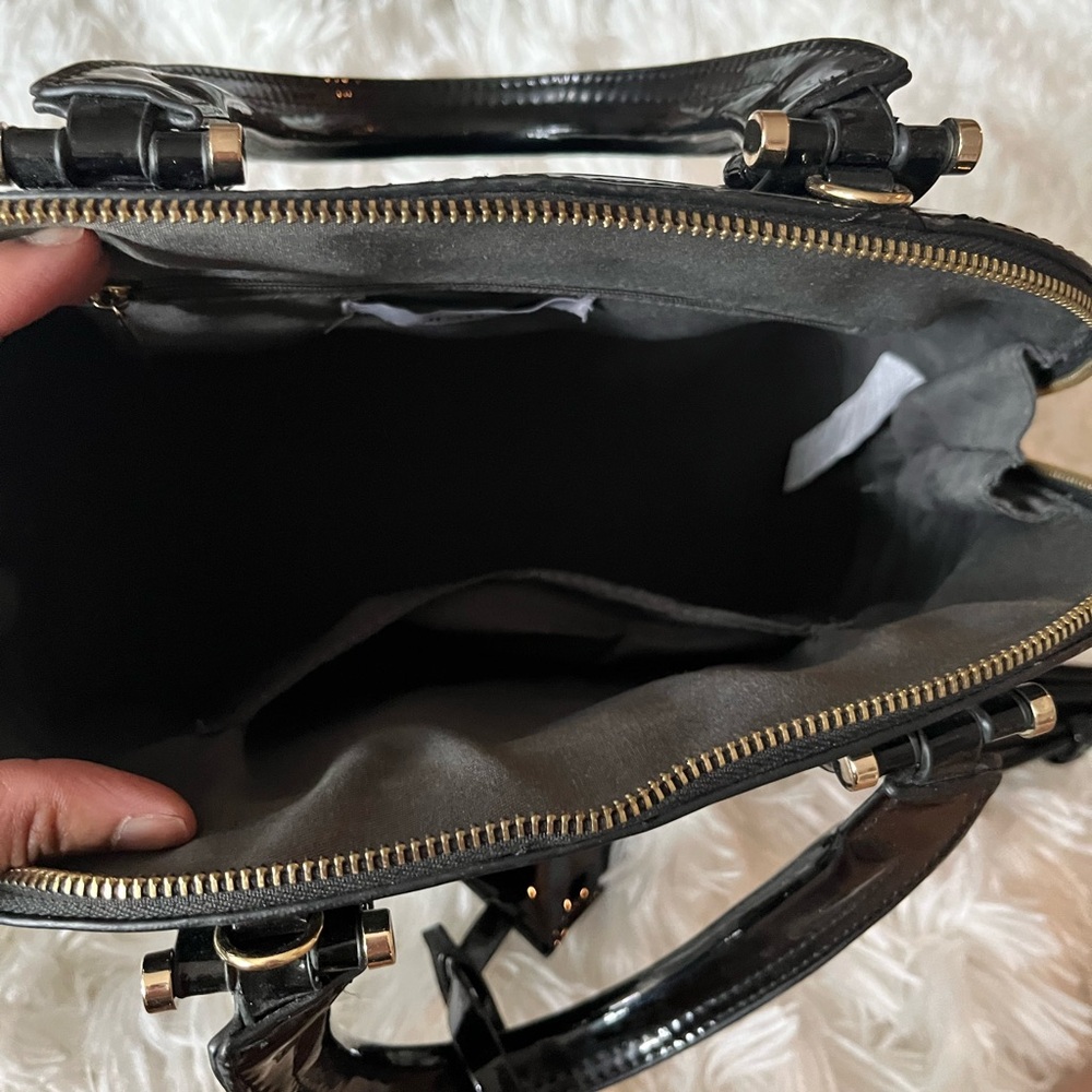 Black Patent Leather Dome Handbag - Picture 6 of 8